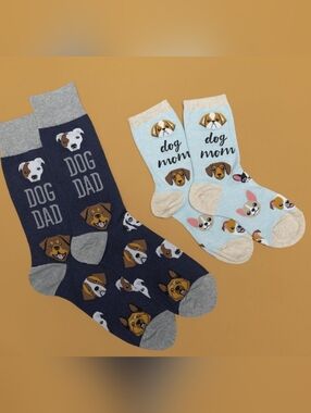 2 Pairs of Hot Sox Dog Dad & Dog Mom